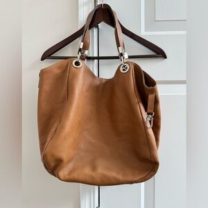 Prune - Classic Tan Leather Tote Handbag